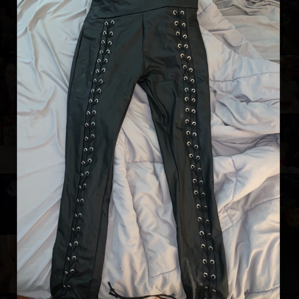 kill star viper lace up leather leggings